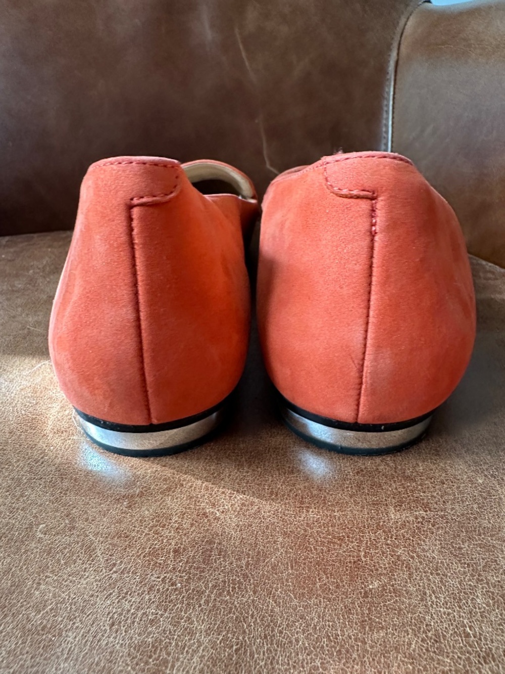 Schutz orange suede pointy toe flats - Picture 3 of 4